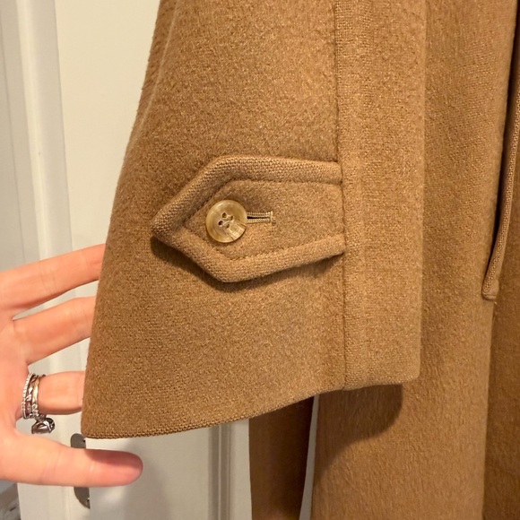 Classic Vintage Wool/Alpaca Burberry Camel Trench Coat - fits like a medium - Picture 6 of 10